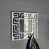 Specchio da parete in plexiglas bianco